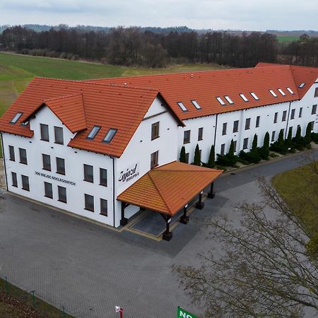 Zajazd W Biskupinie Exterior foto